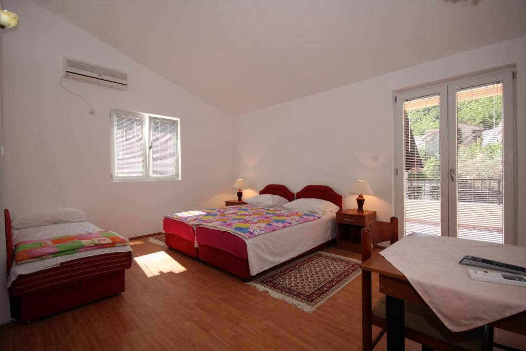 Apartments Raicevic Budva Phòng bức ảnh