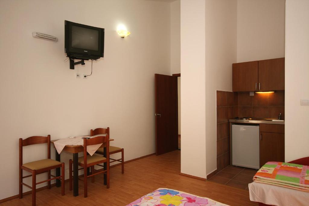 Apartments Raicevic Budva Phòng bức ảnh