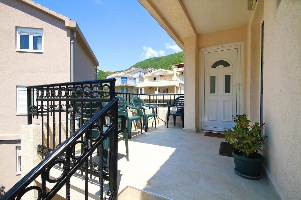 Apartments Raicevic Budva Ngoại thất bức ảnh