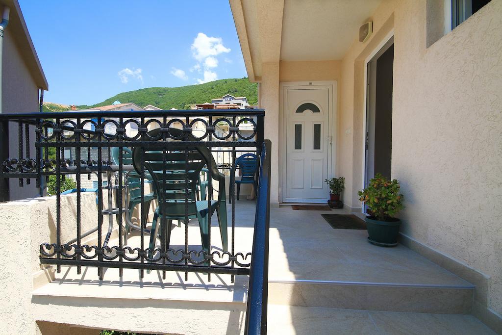 Apartments Raicevic Budva Ngoại thất bức ảnh