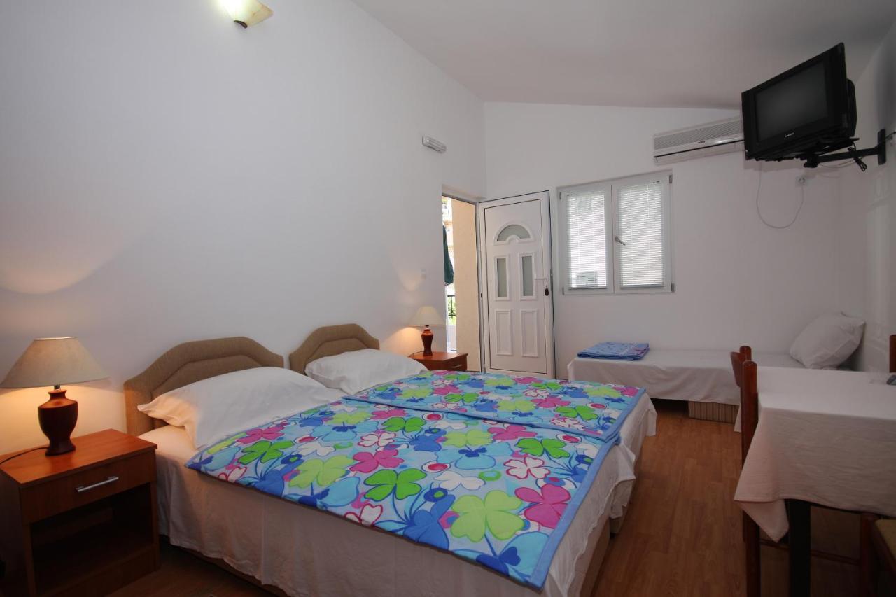 Apartments Raicevic Budva Phòng bức ảnh